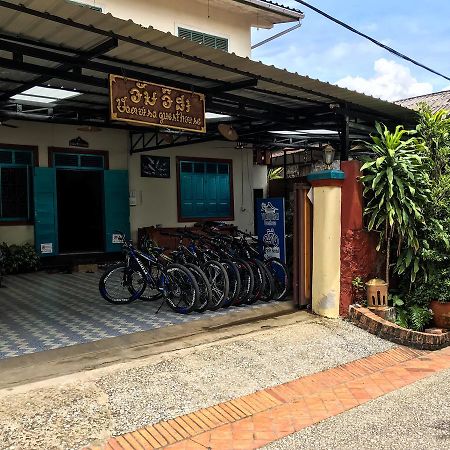 Vanvisa Guesthouse Luang Prabang Esterno foto
