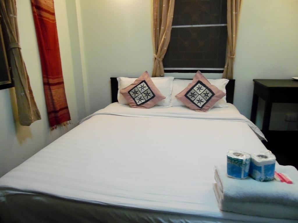 Vanvisa Guesthouse Luang Prabang Esterno foto